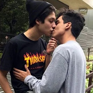 ГЕЙ* ЧАТ ЧЕЛЯБИНСК ОБЩЕНИЕ 18+