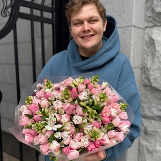 05.04 в 12:00 Мск Букет, который продает себя сам: как делать работы, за которыми выстраиваются в очередь